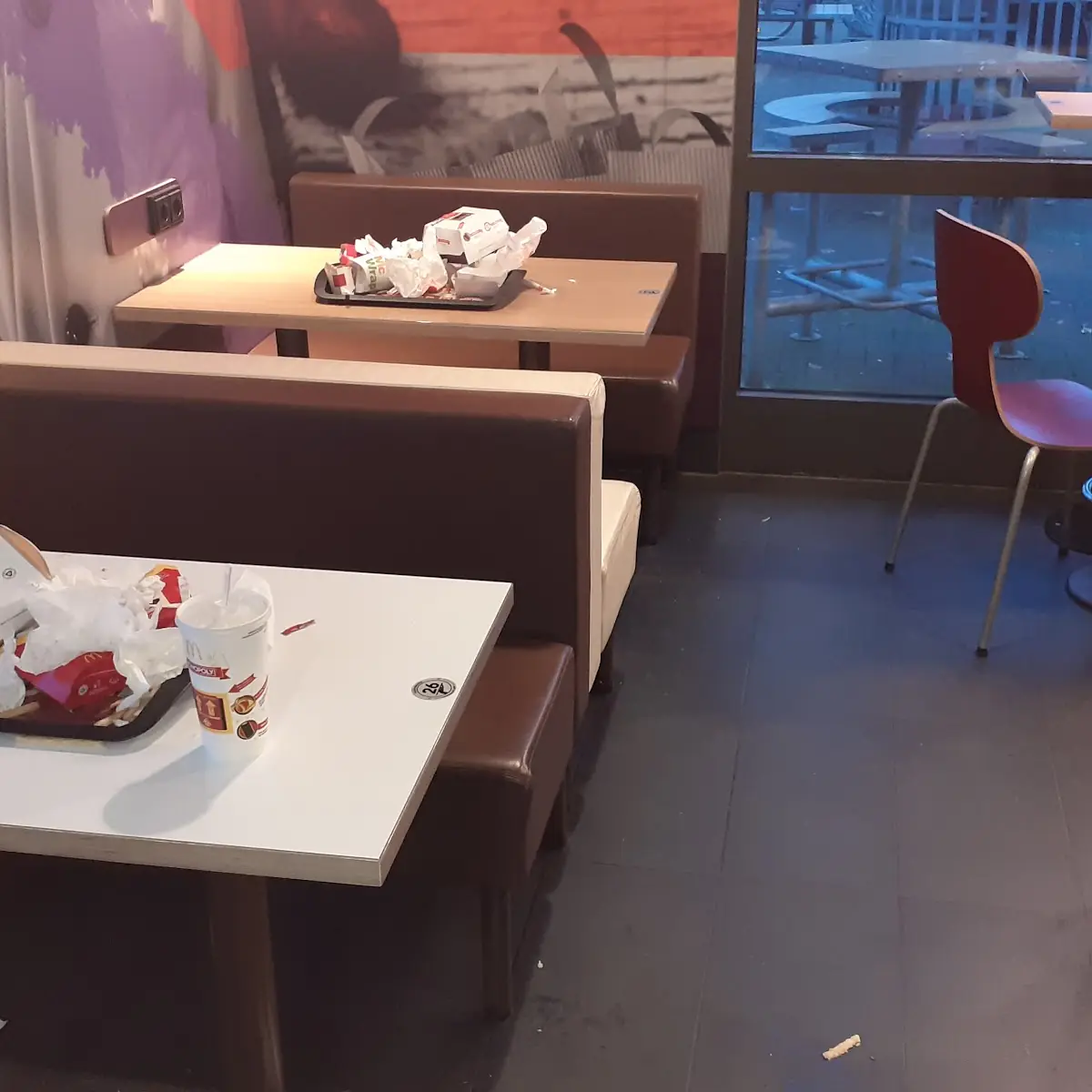 Atmosphäre, McDonald's