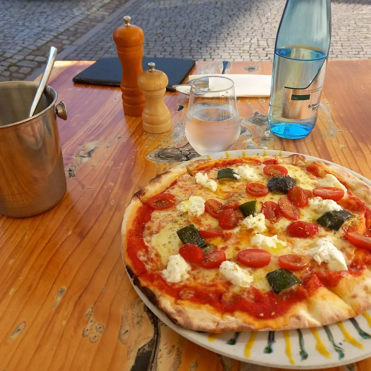 Essen und Trinken photo 3