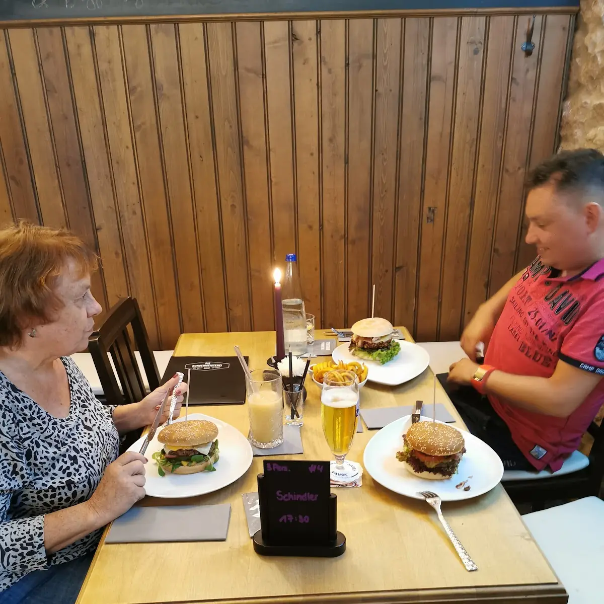 Atmosphäre, Die Burgermeisterei im Ritter