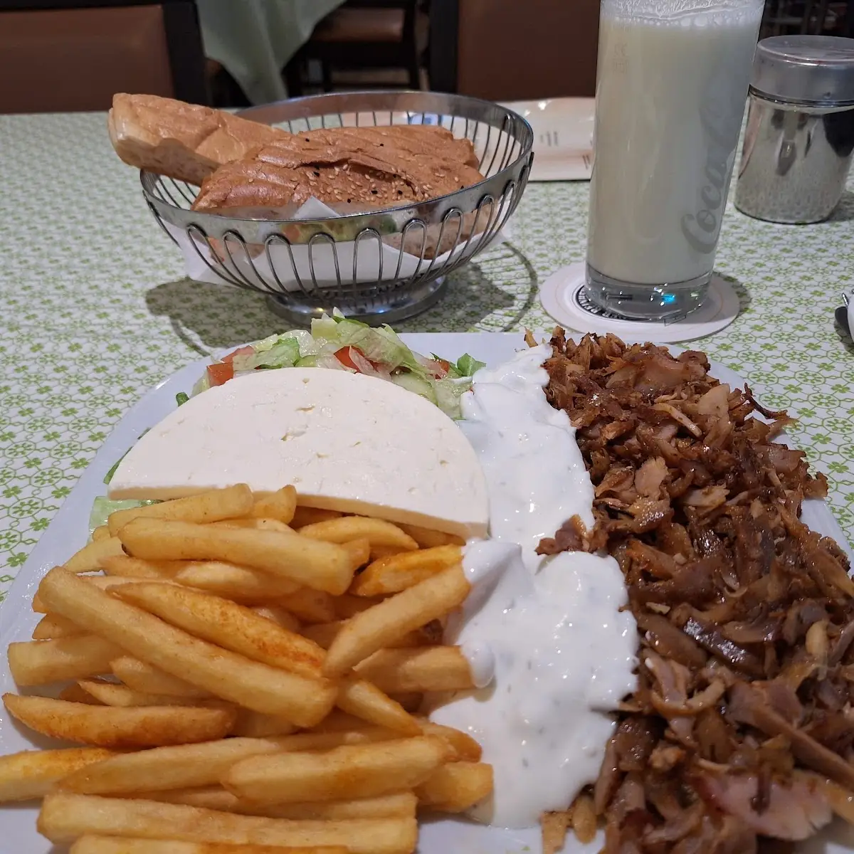 Essen und Trinken, Ali's Kebap-Salon