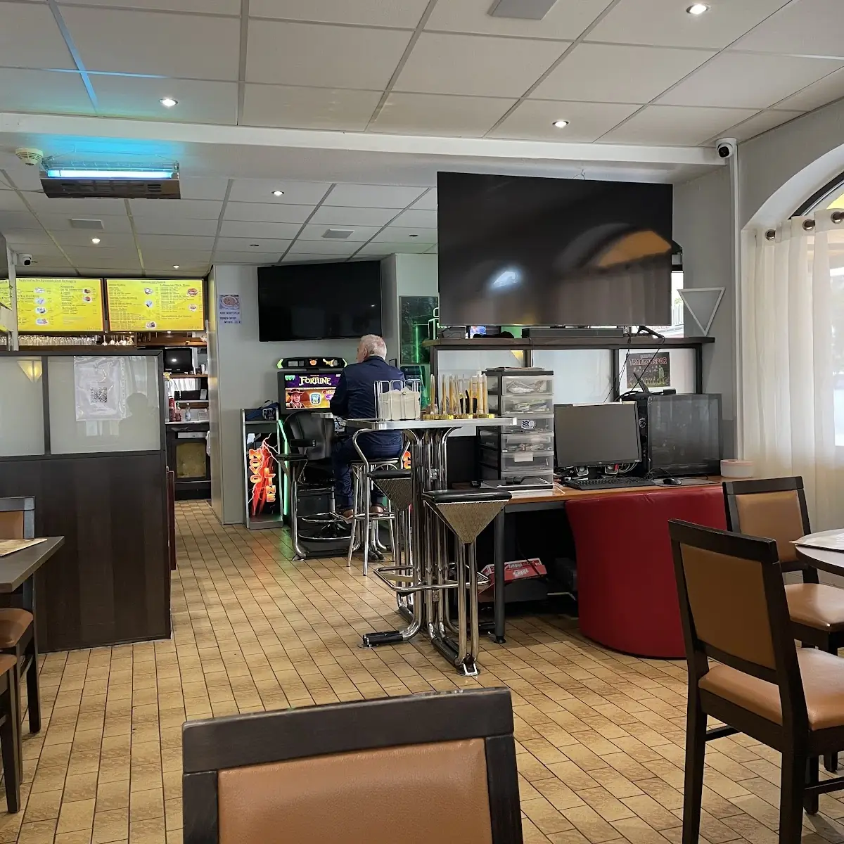 Ali's Kebap-Salon Titelbild