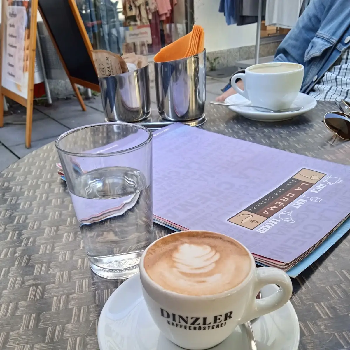 Essen und Trinken photo 4