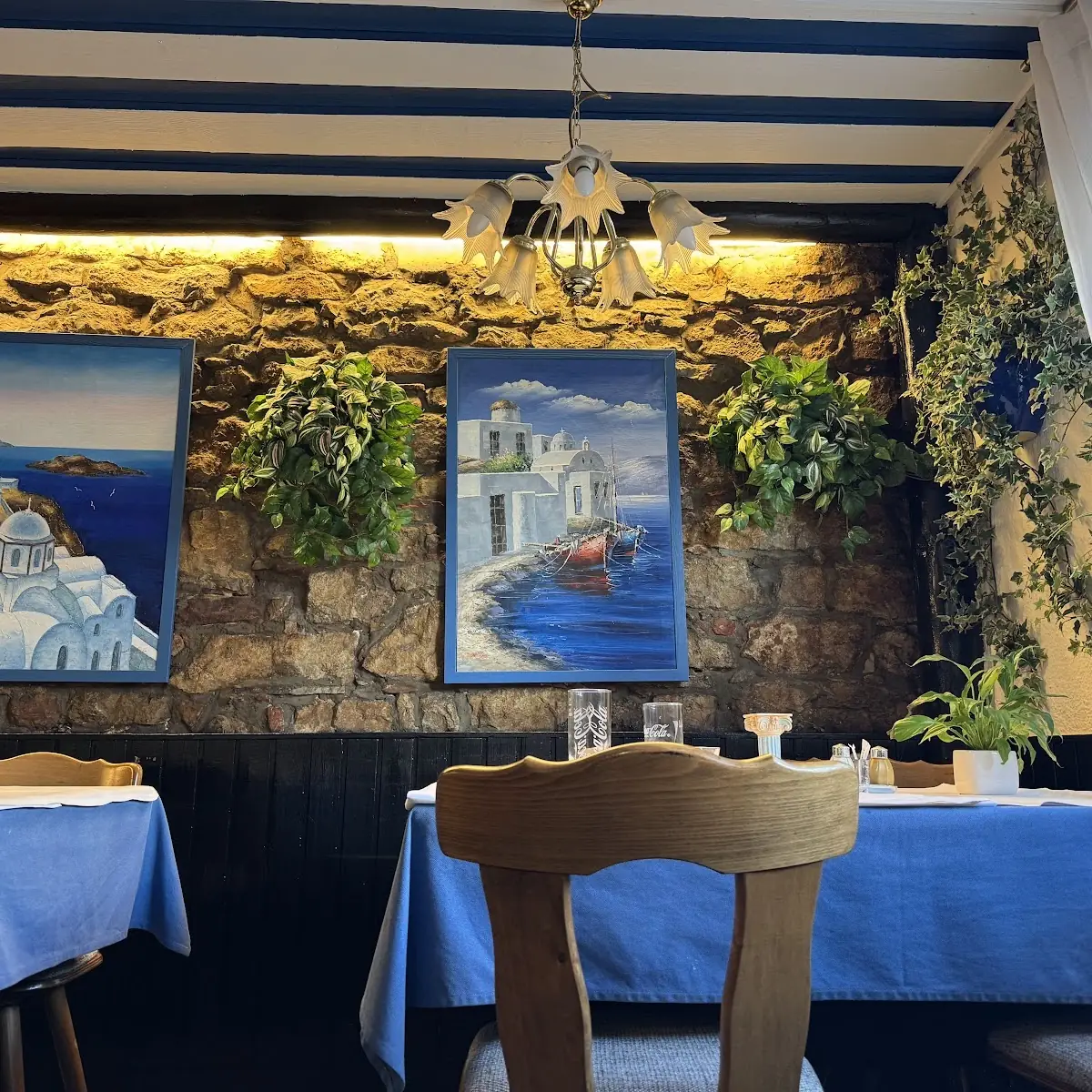 Atmosphäre, "Restaurant Rhodos" Griechische Spezialitäten