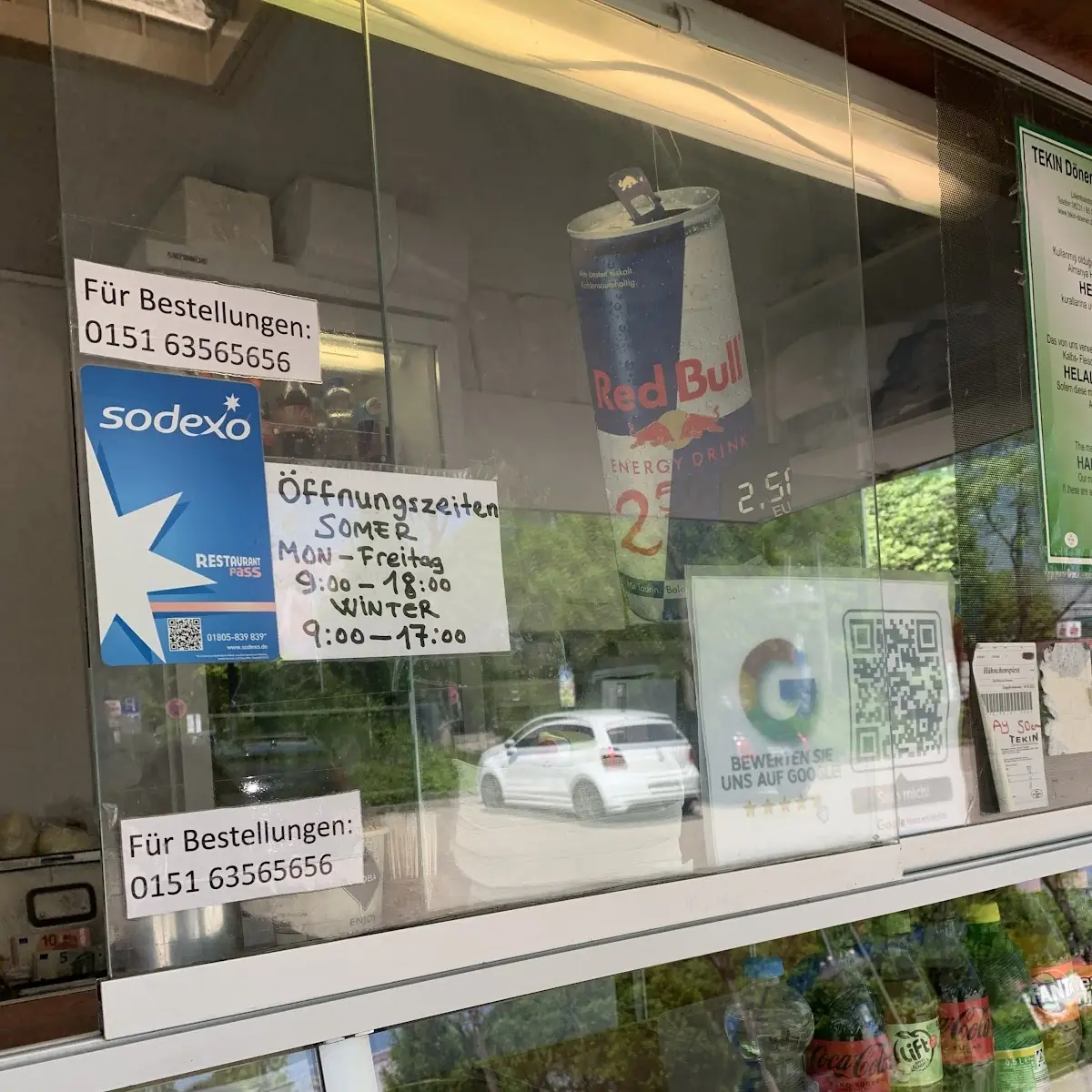 Atmosphäre, Bay Adnan Imbiss Döner