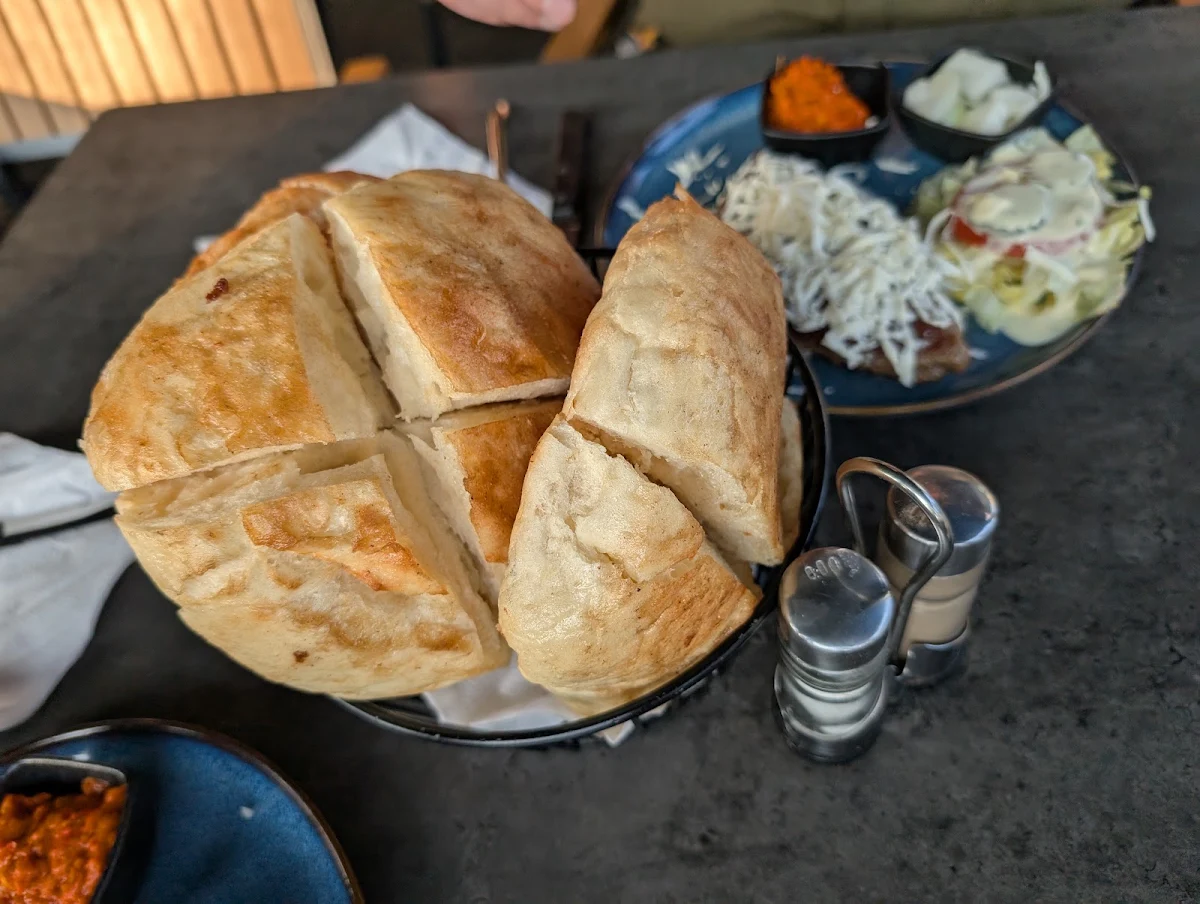 Essen und Trinken, Brot und Seele (Bäckerei / Café)