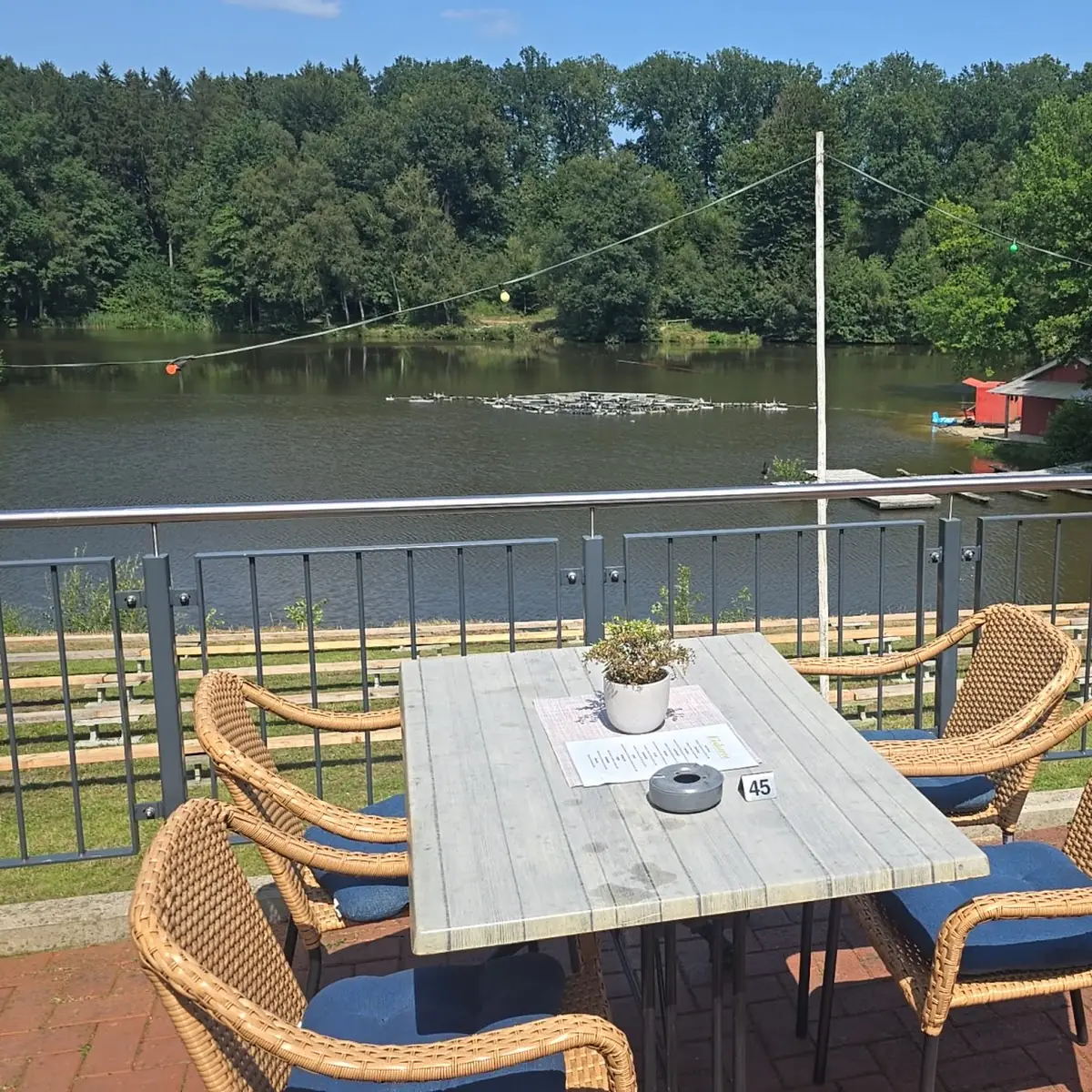 Atmosphäre, Café Restaurant Seeterrasse