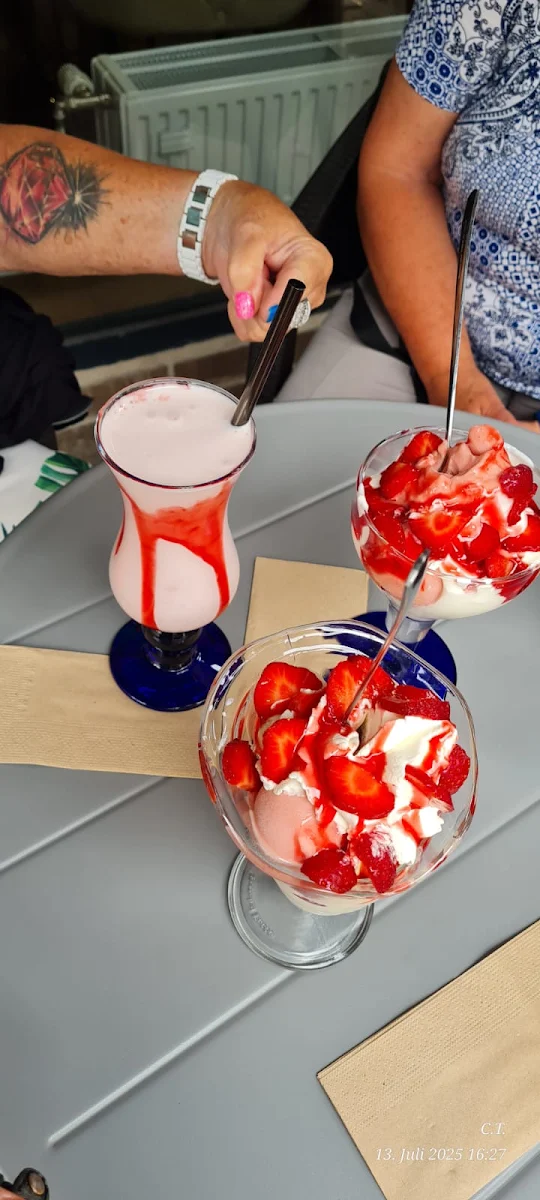 Essen und Trinken, eisbar Bad Oldesloe