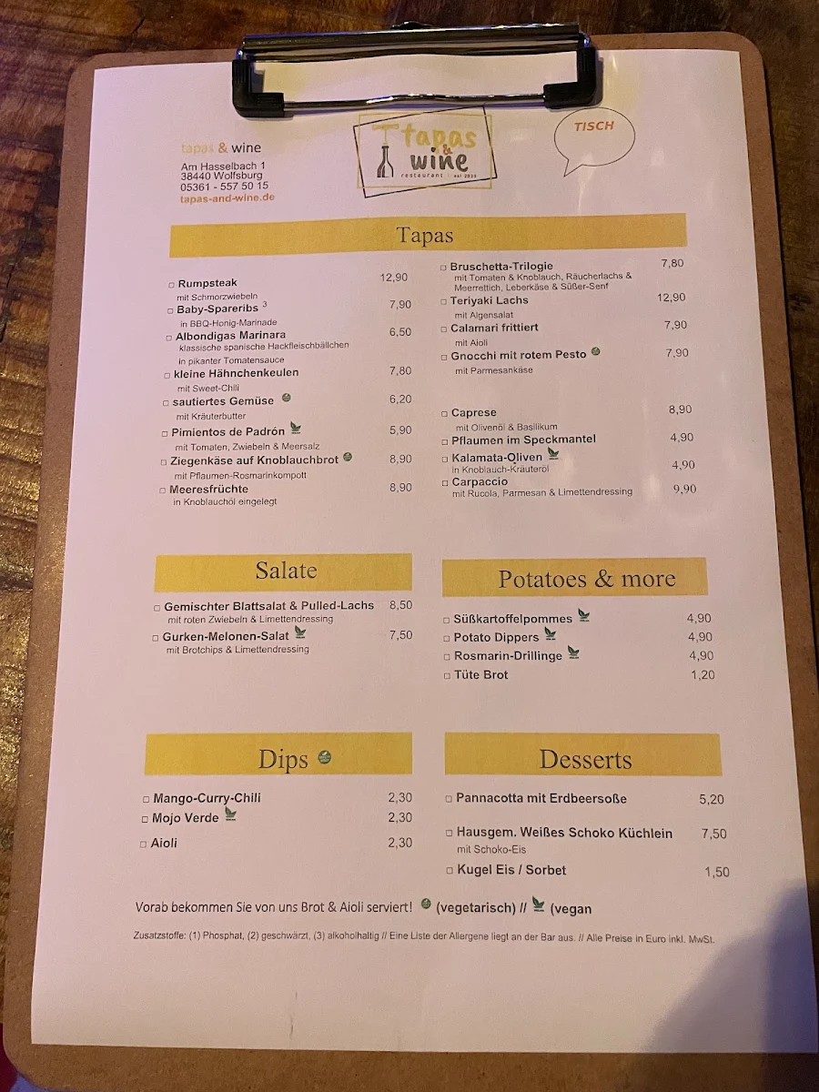 Speisekarte, tapas & wine