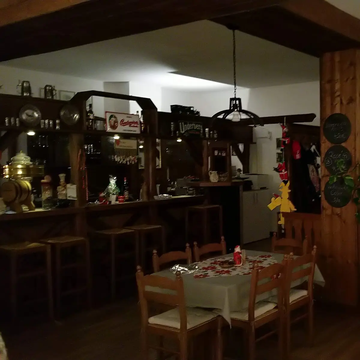 Atmosphäre, Waldschänke