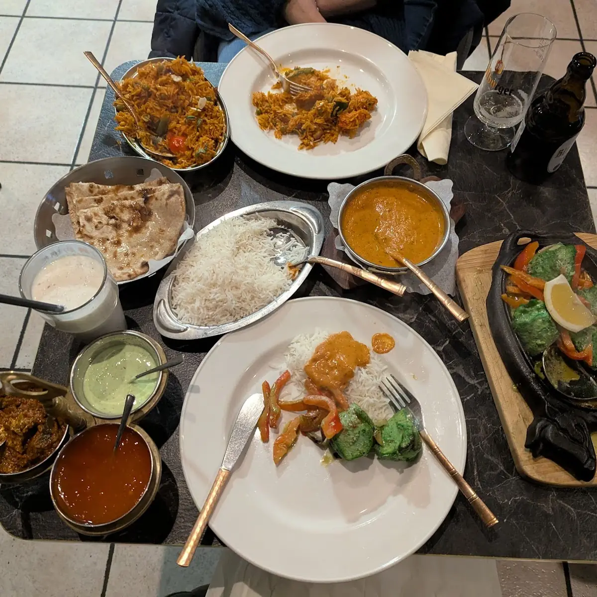 Essen und Trinken, Tandoor House