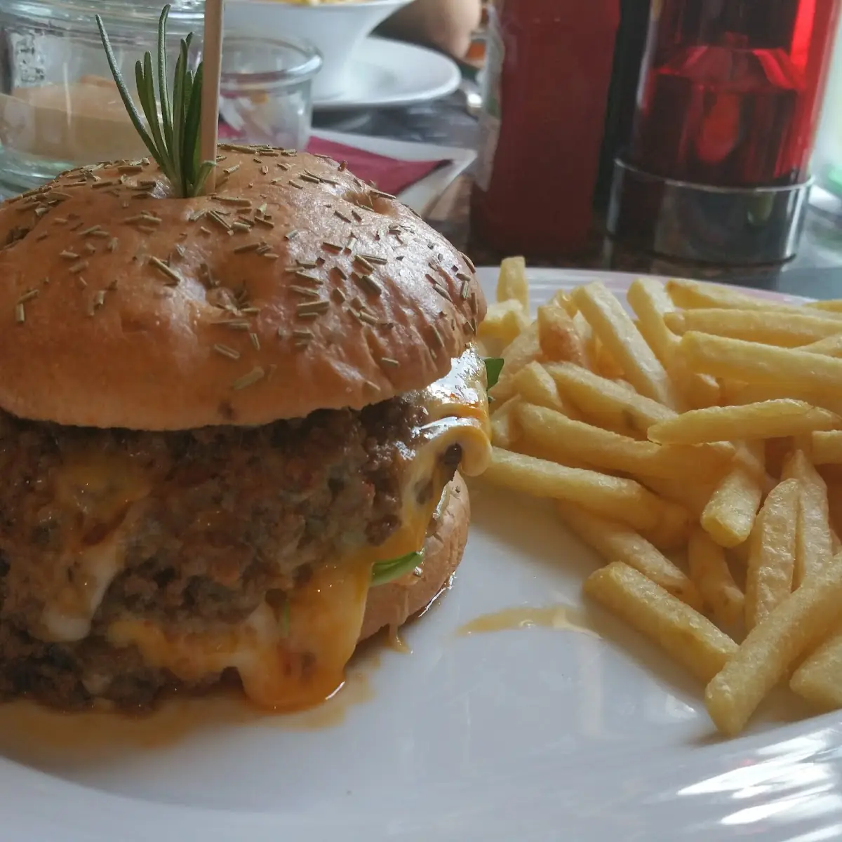 Essen und Trinken, DORMERO Hotel Stuttgart