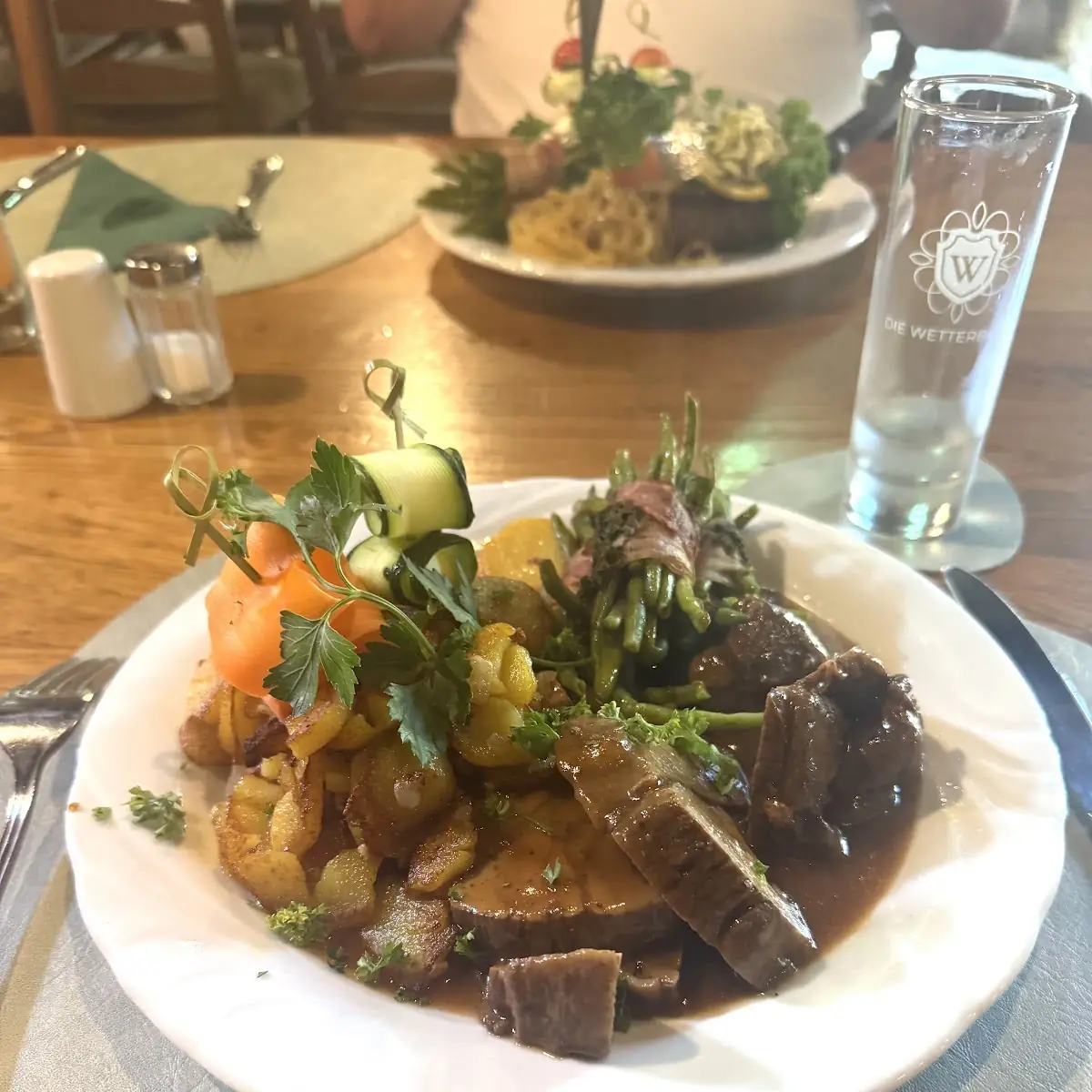 Essen und Trinken photo 2