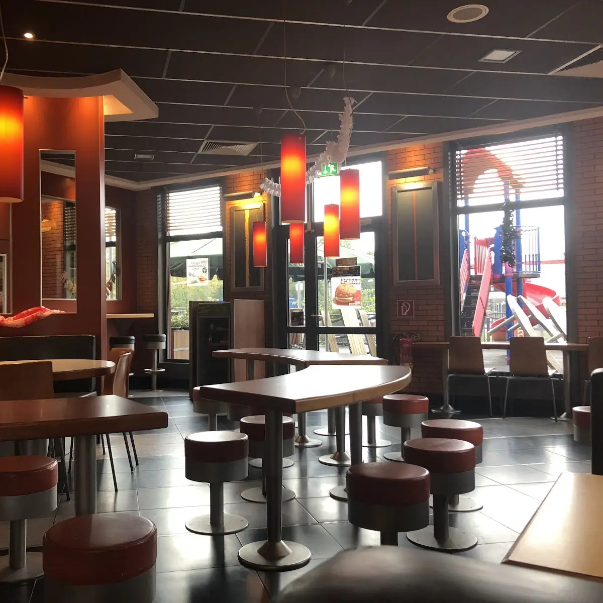 Atmosphäre, McDonald's