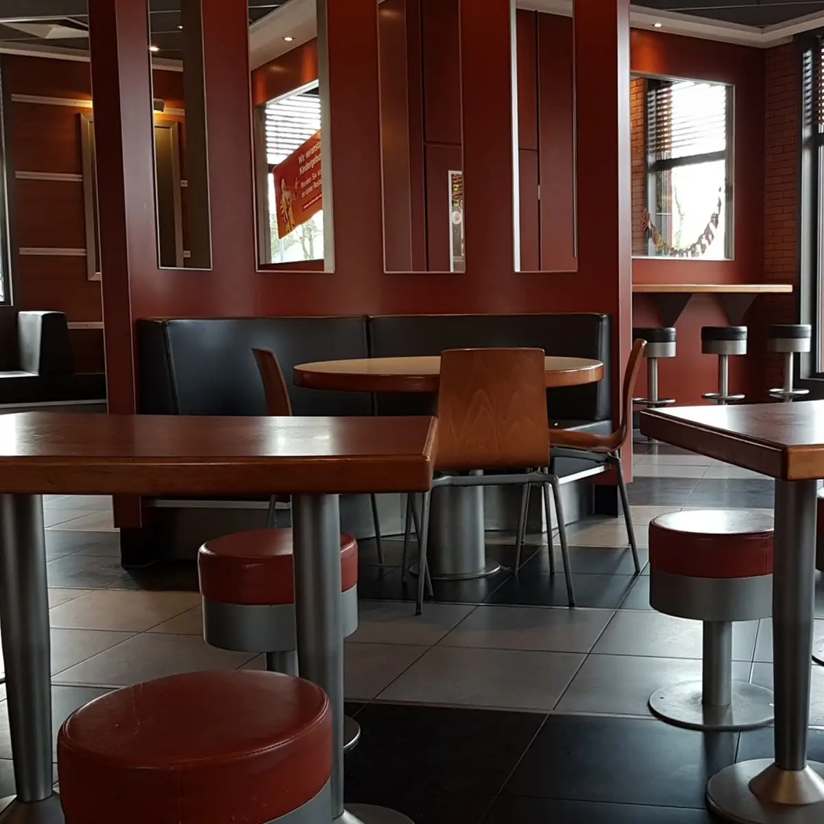 Atmosphäre, McDonald's