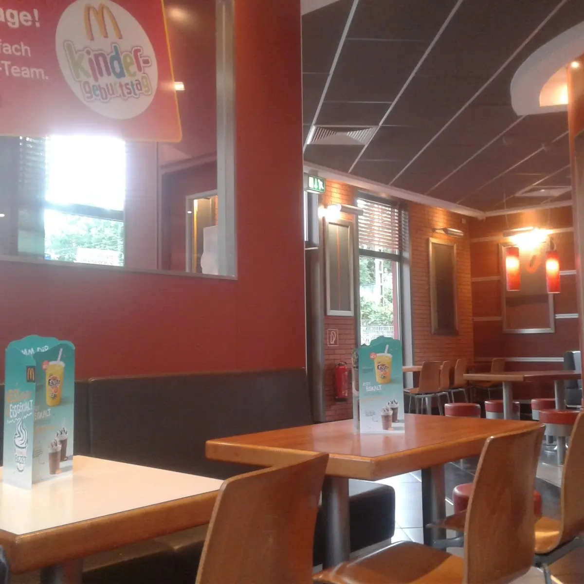 Atmosphäre, McDonald's