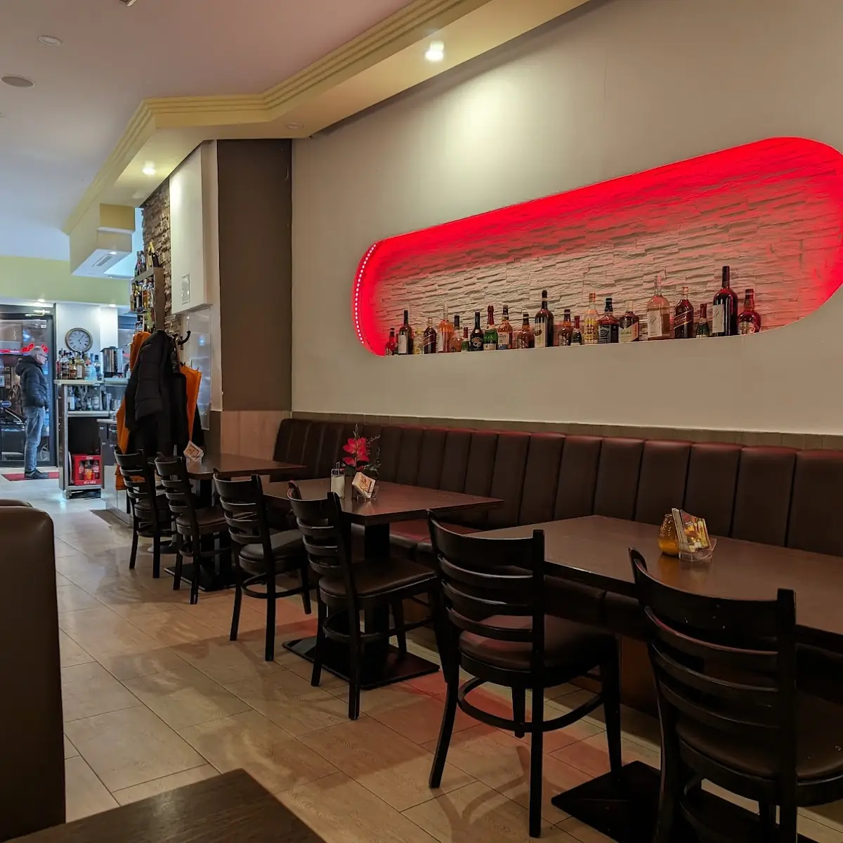 Atmosphäre, MEHAS Berlin