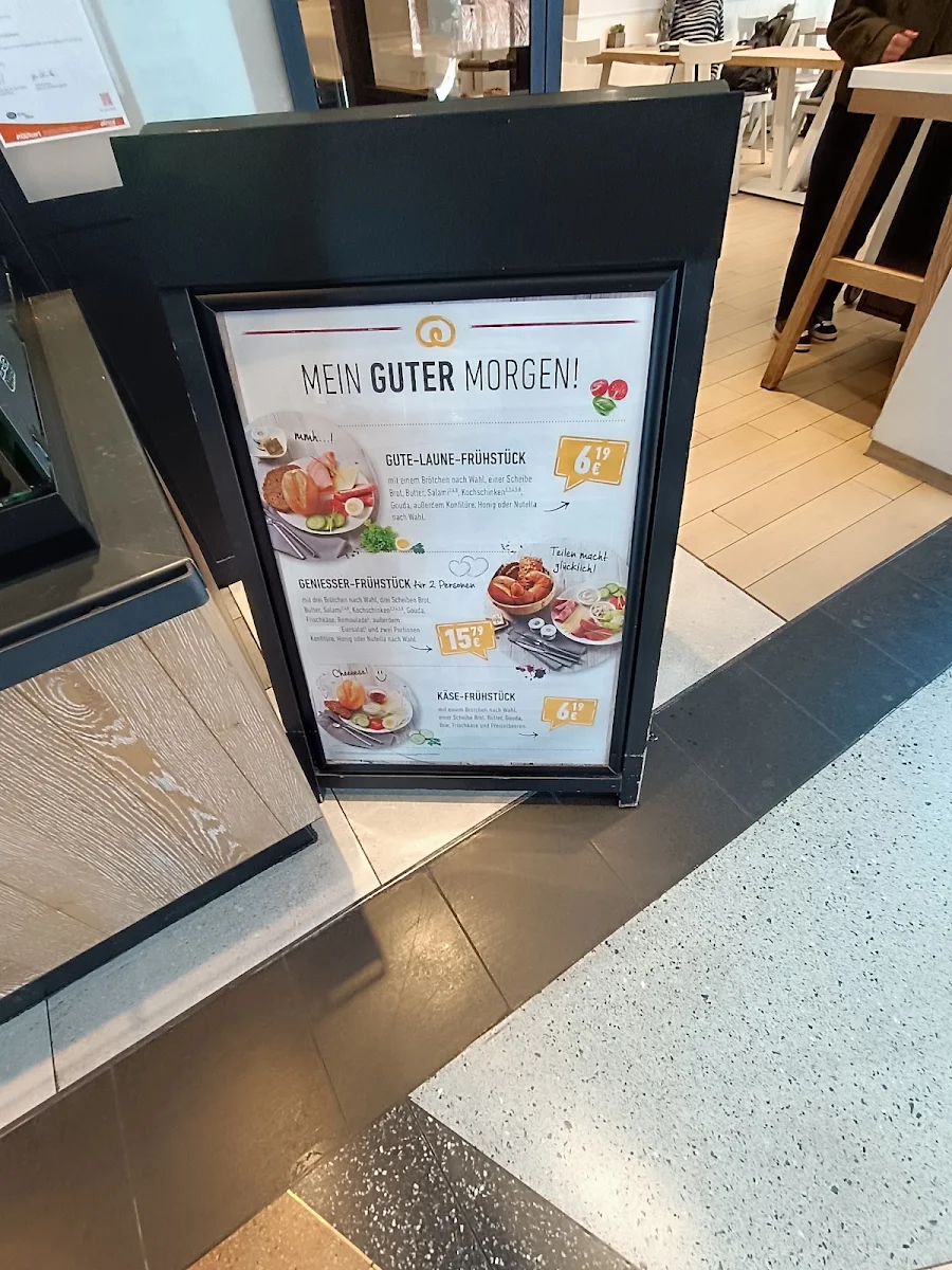 Speisekarte, Kamps Bäckerei mit Backstube