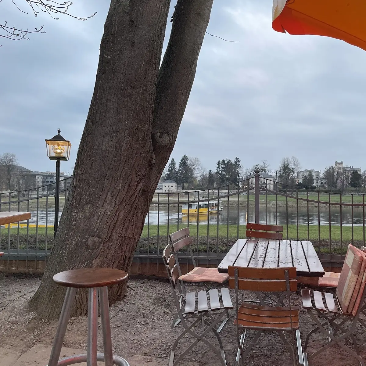 Atmosphäre, Fährgarten Johannstadt