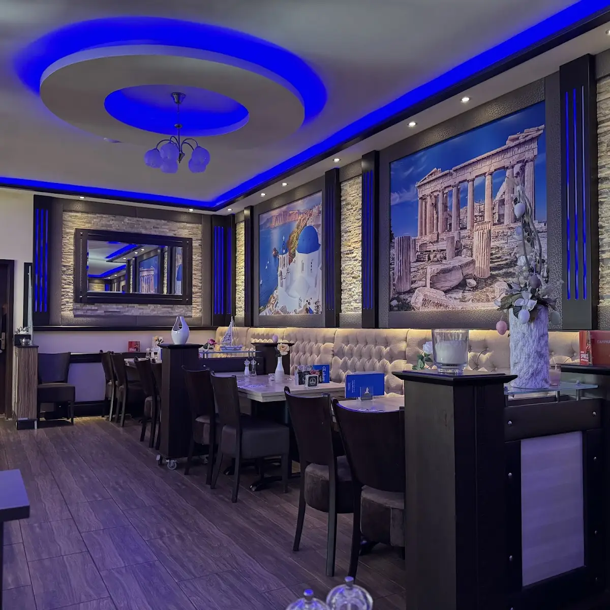 Atmosphäre, SIRTAKI • Griechisches Restaurant