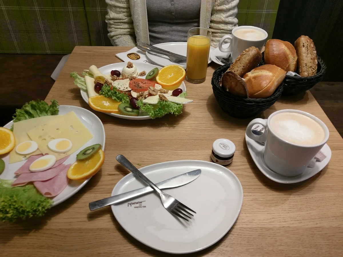 Essen und Trinken photo 6
