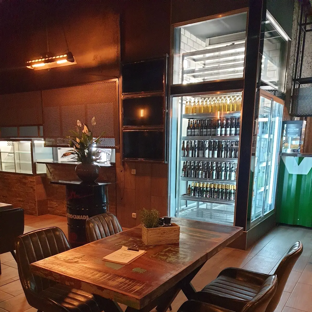 Atmosphäre, NEXT Steak BEER Burger