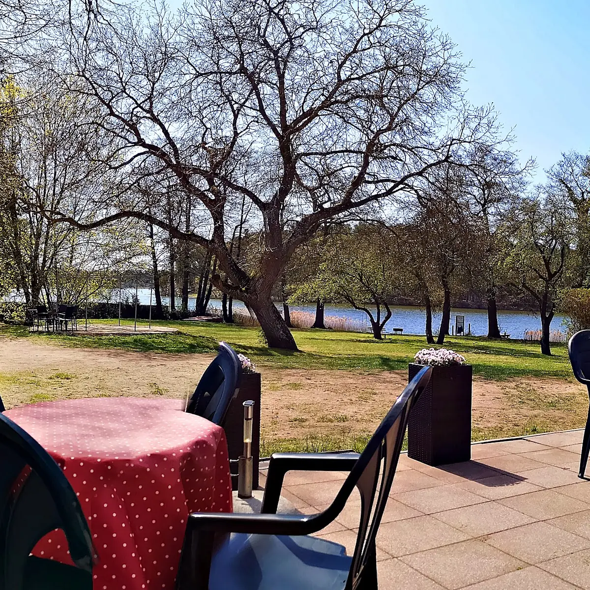 Atmosphäre, Pension & Restaurant Hüttensee