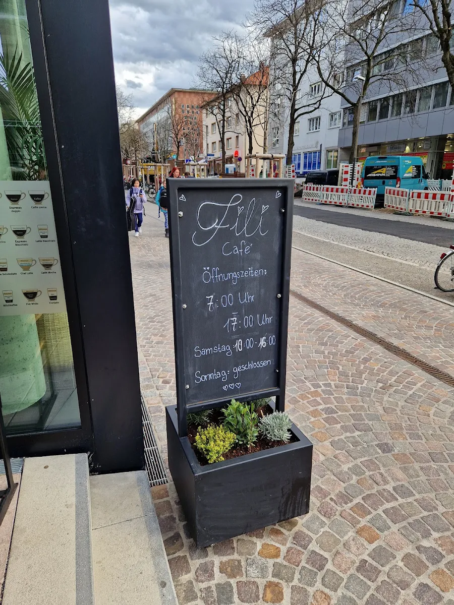 Speisekarte, Fili Café