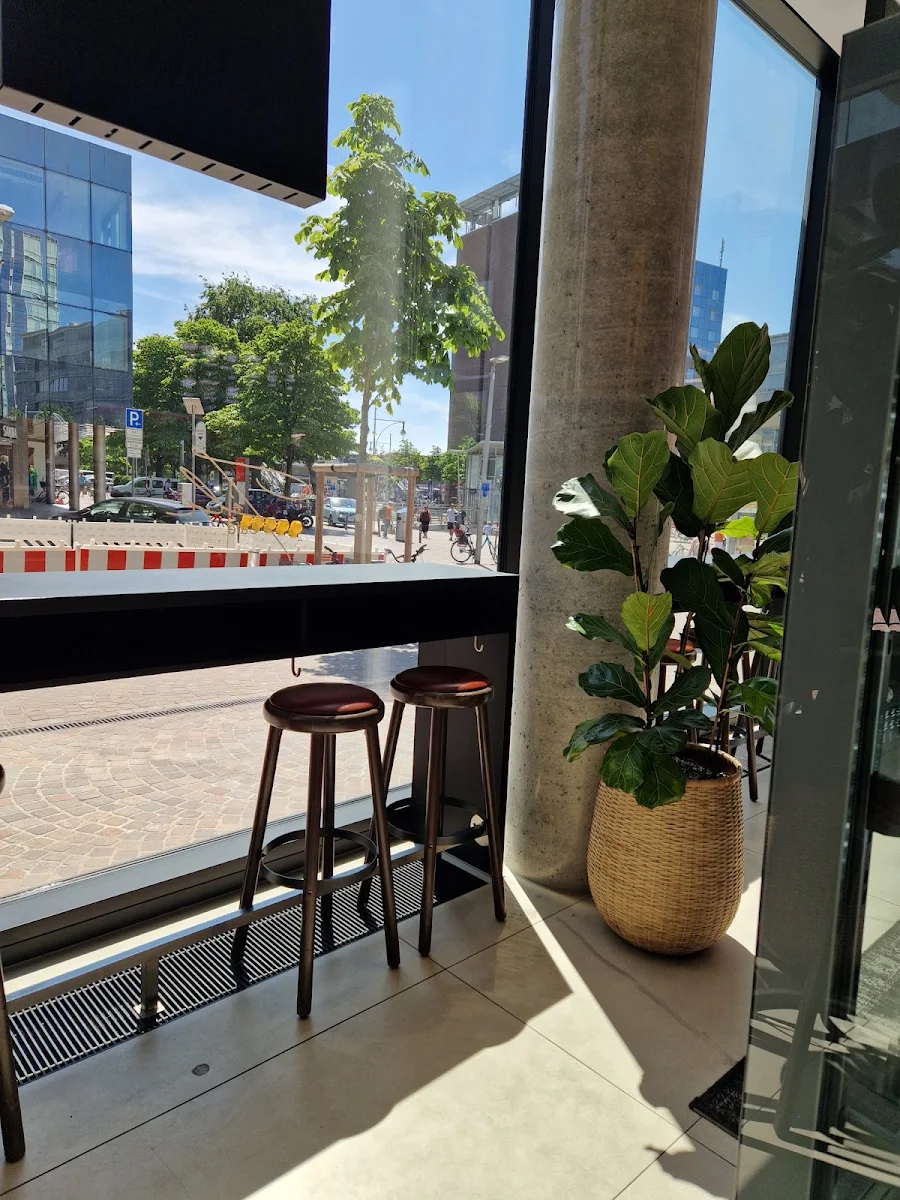 Atmosphäre, Fili Café