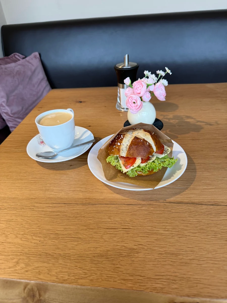 Essen und Trinken photo 3