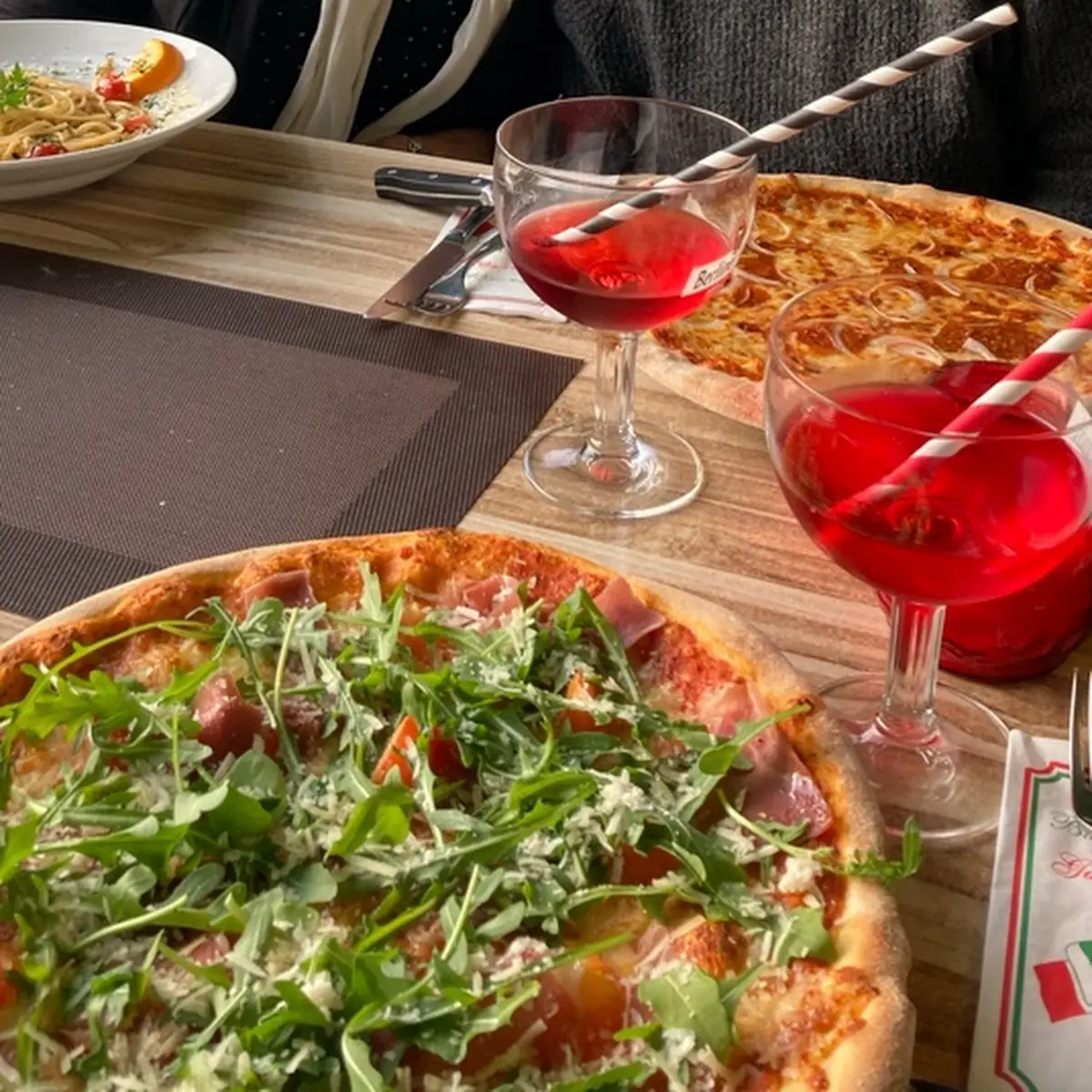 Essen und Trinken photo 3