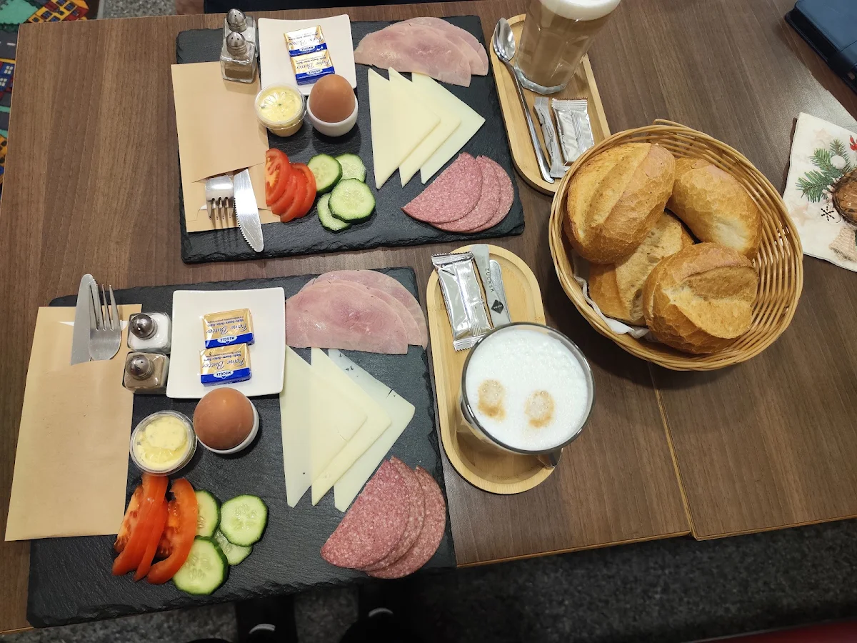 Essen und Trinken photo 4