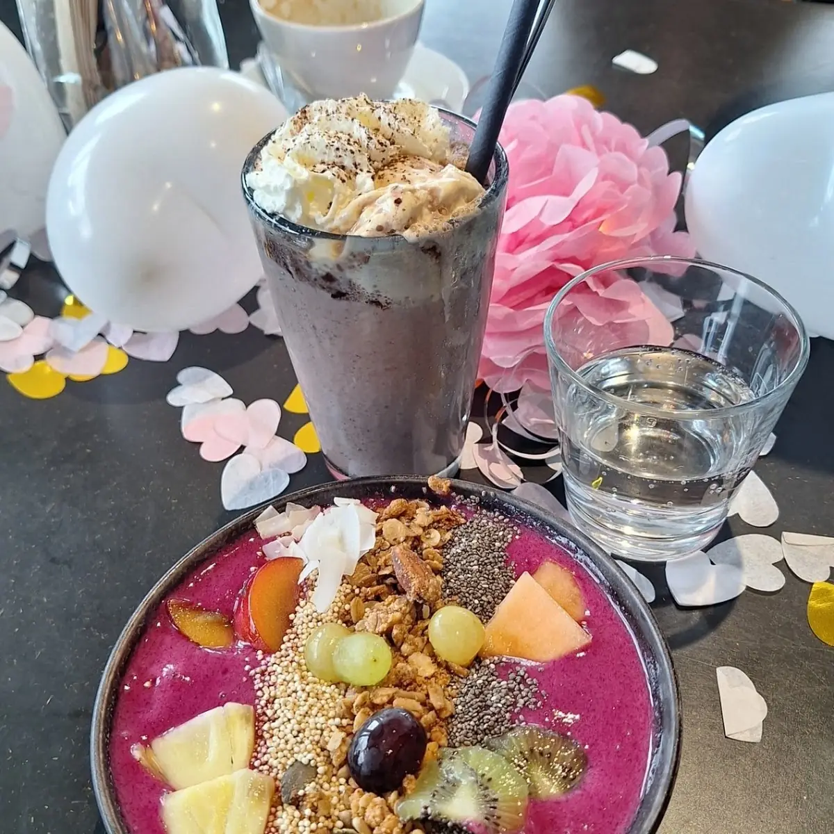 Essen und Trinken photo 3