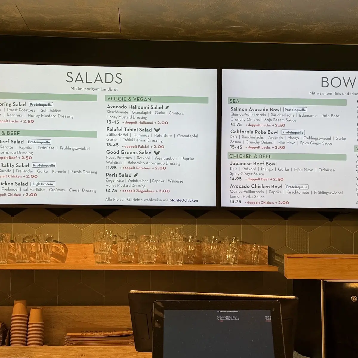 Speisekarte, dean&david | Bowls, Salate, Curries & Snacks im Fünf Höfe City Quartier München