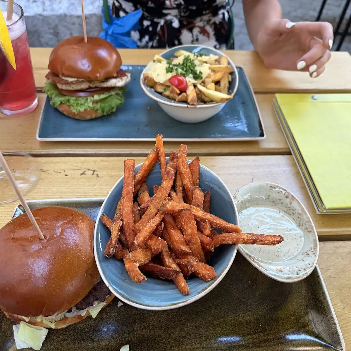 Essen und Trinken photo 3