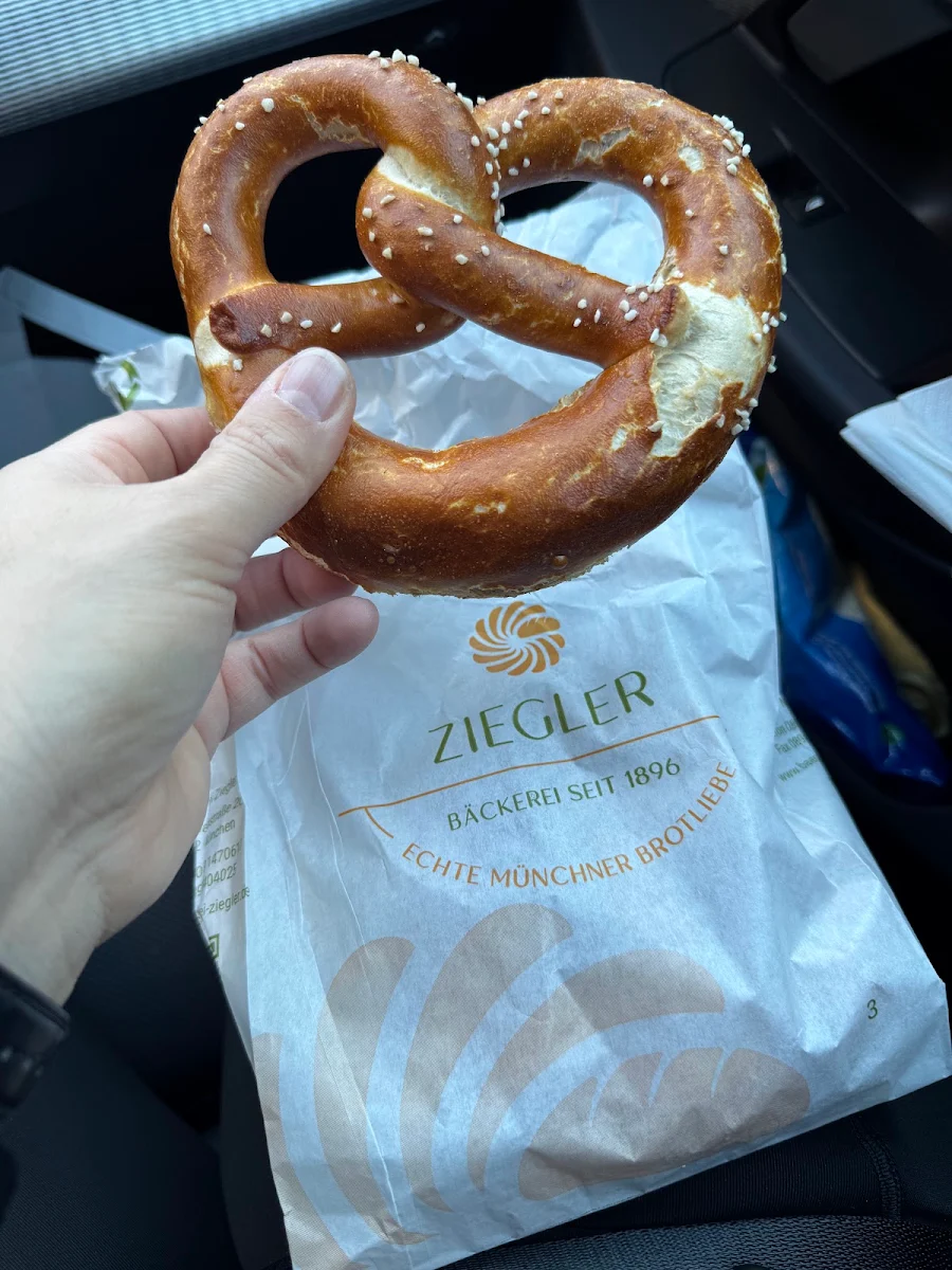Essen und Trinken, Bäckerei Konditorei Ziegler GmbH