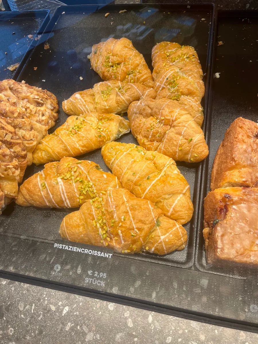 Essen und Trinken, Bäckerei Konditorei Ziegler GmbH