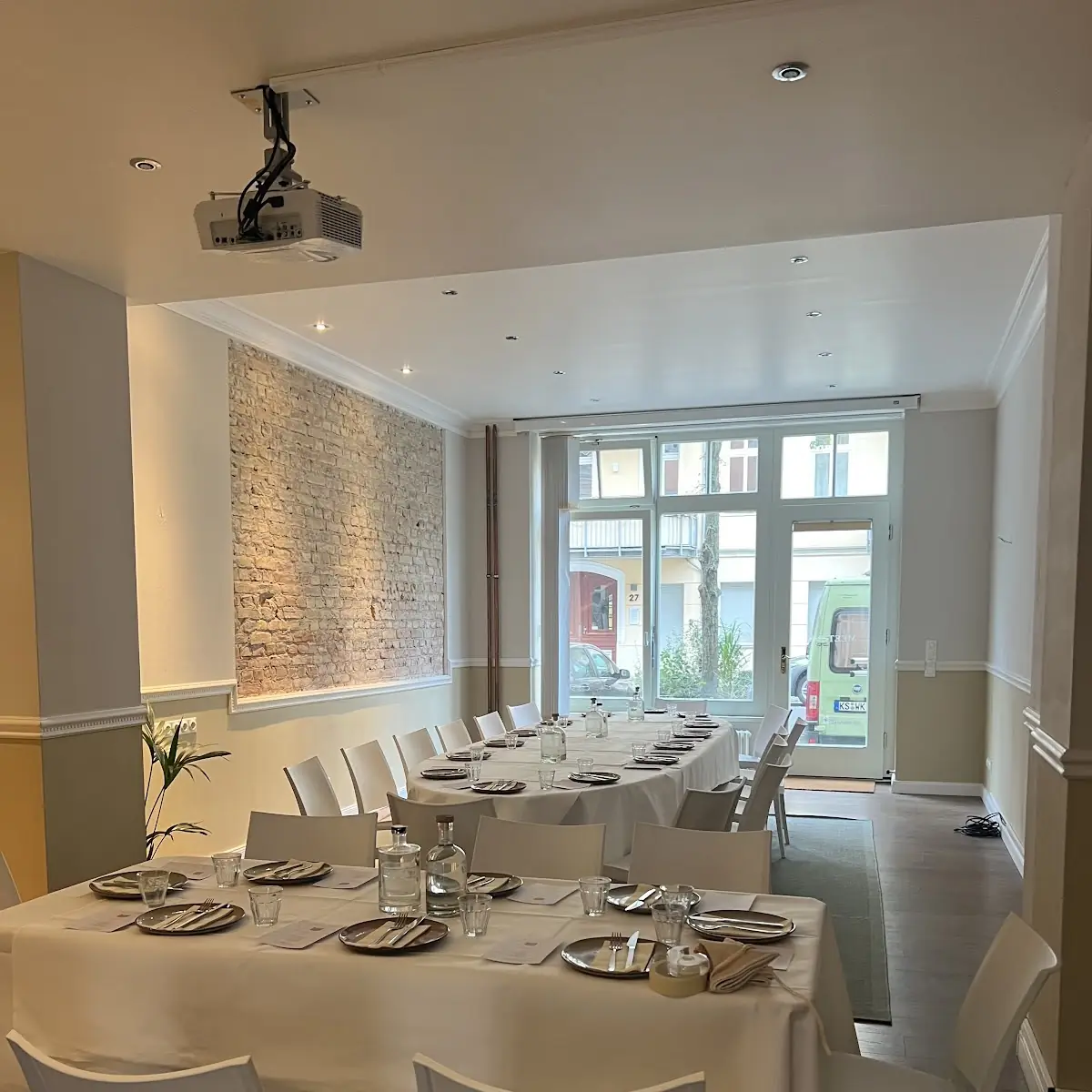 Atmosphäre, Nomad Berlin
