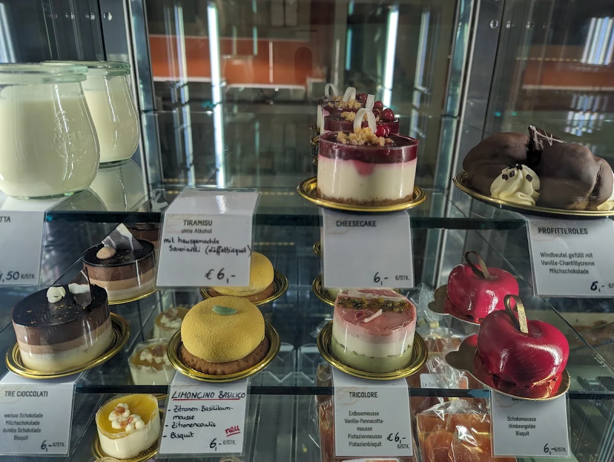 Speisekarte, Le Delizie Pasticceria