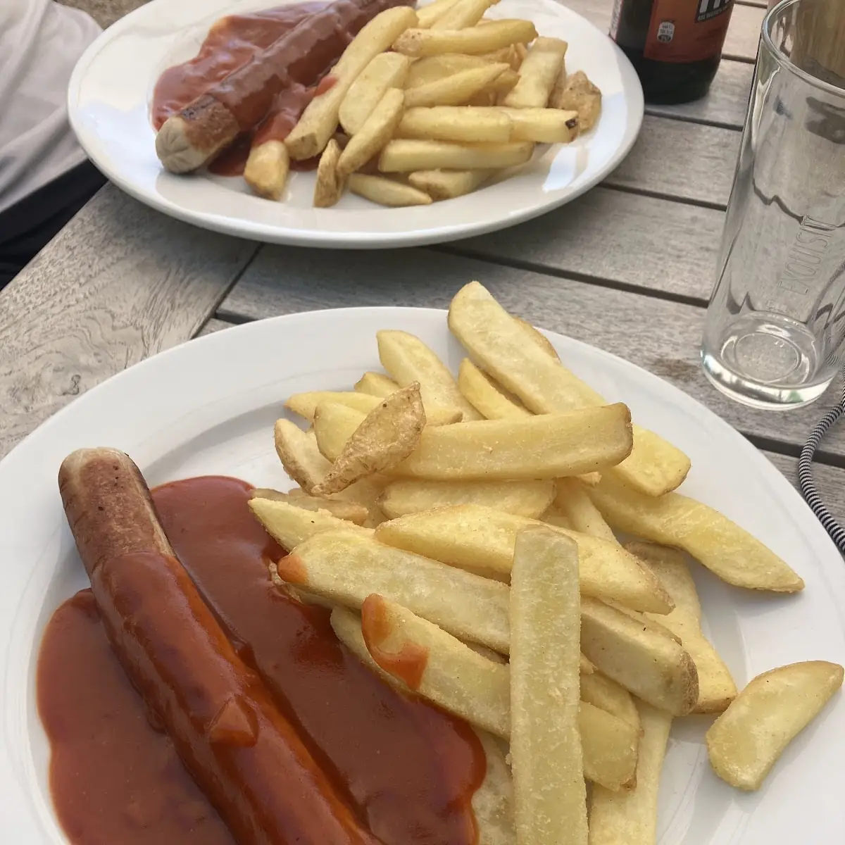 Essen und Trinken, fuchs+hase Biergarten Schönbronn