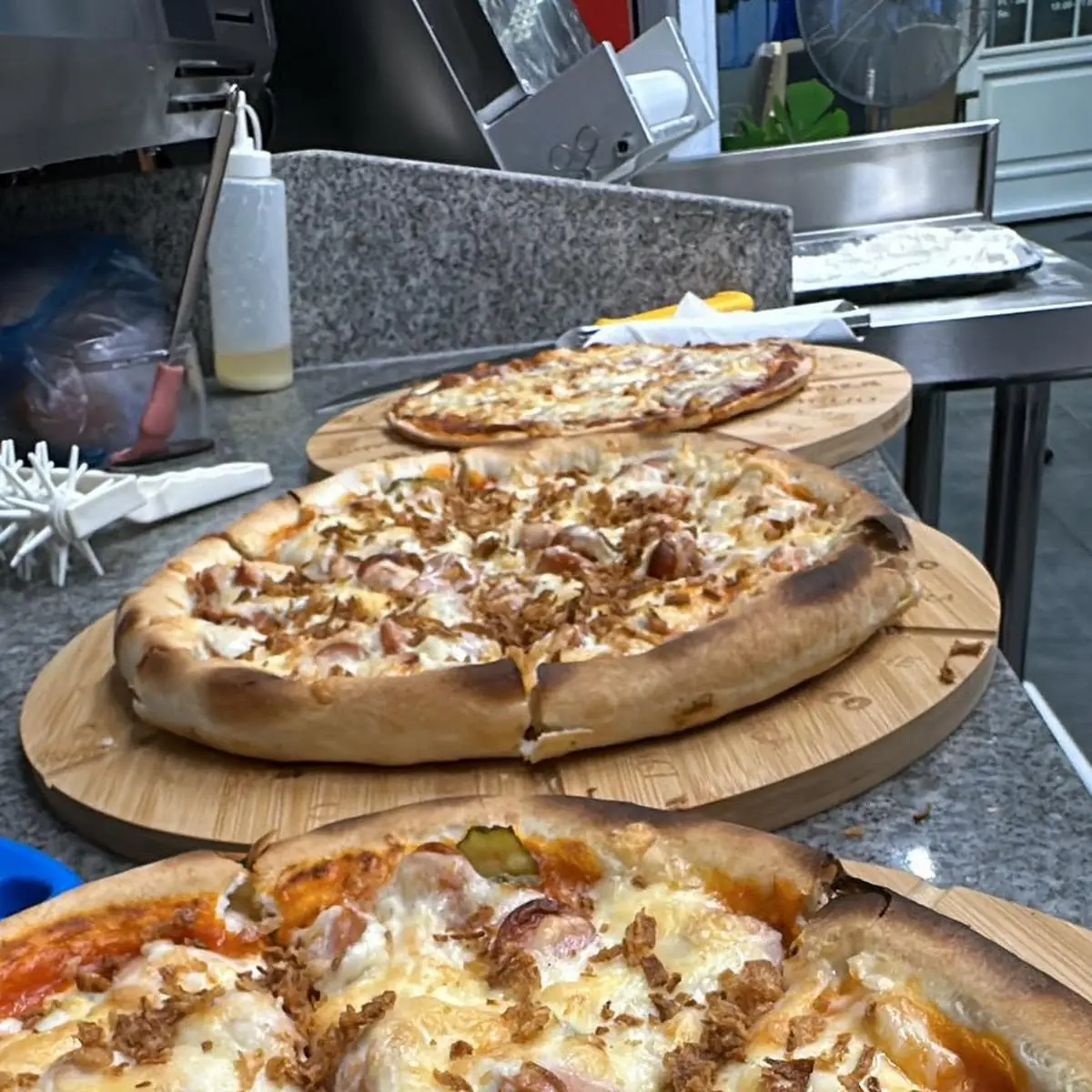 Essen und Trinken, Stars Pizza & Döner