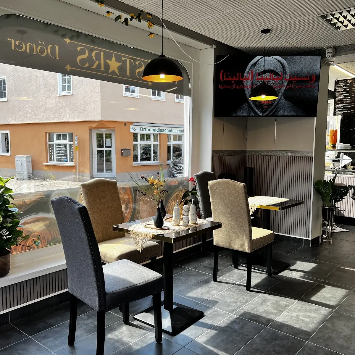 Atmosphäre, Stars Pizza & Döner