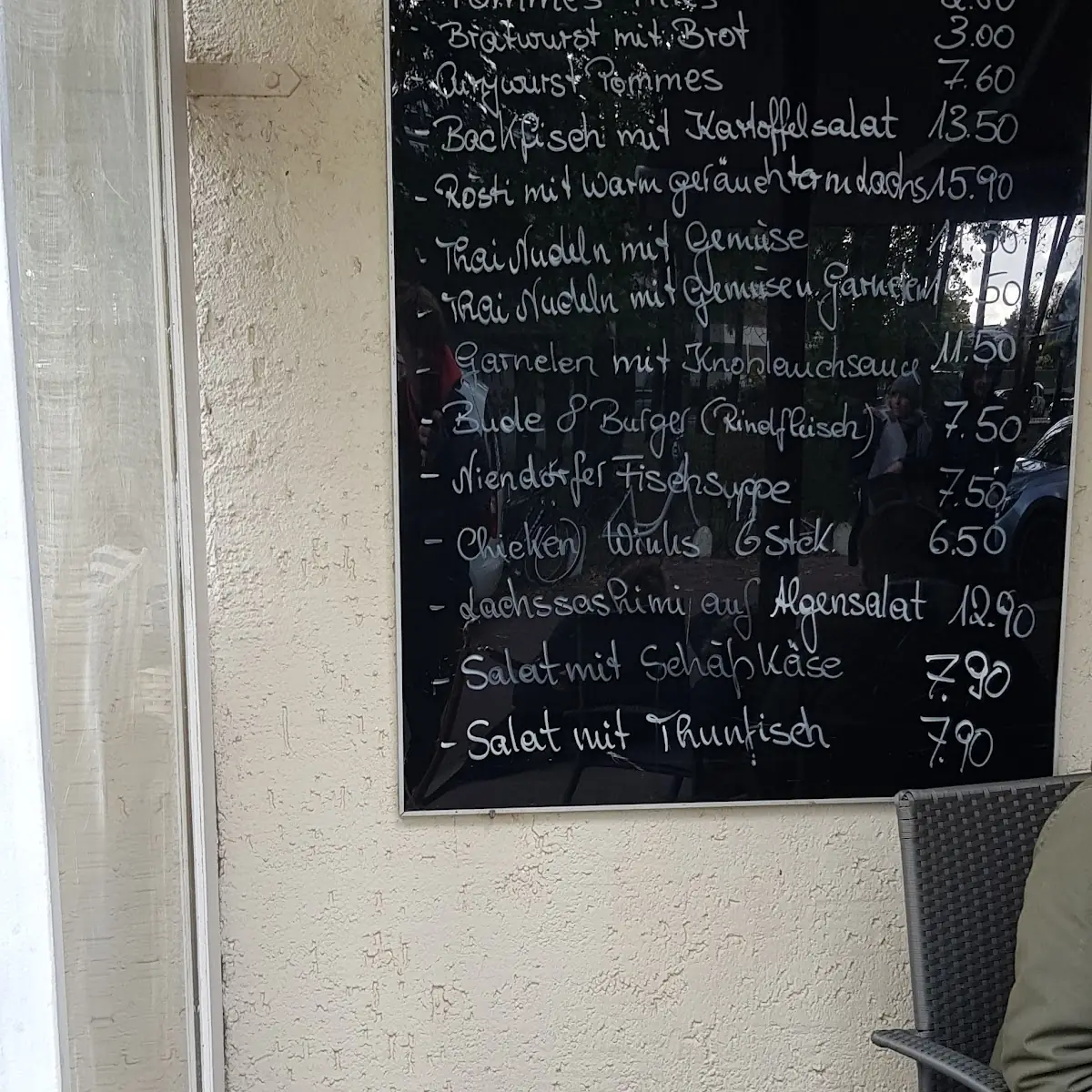 Speisekarte, Bude 8