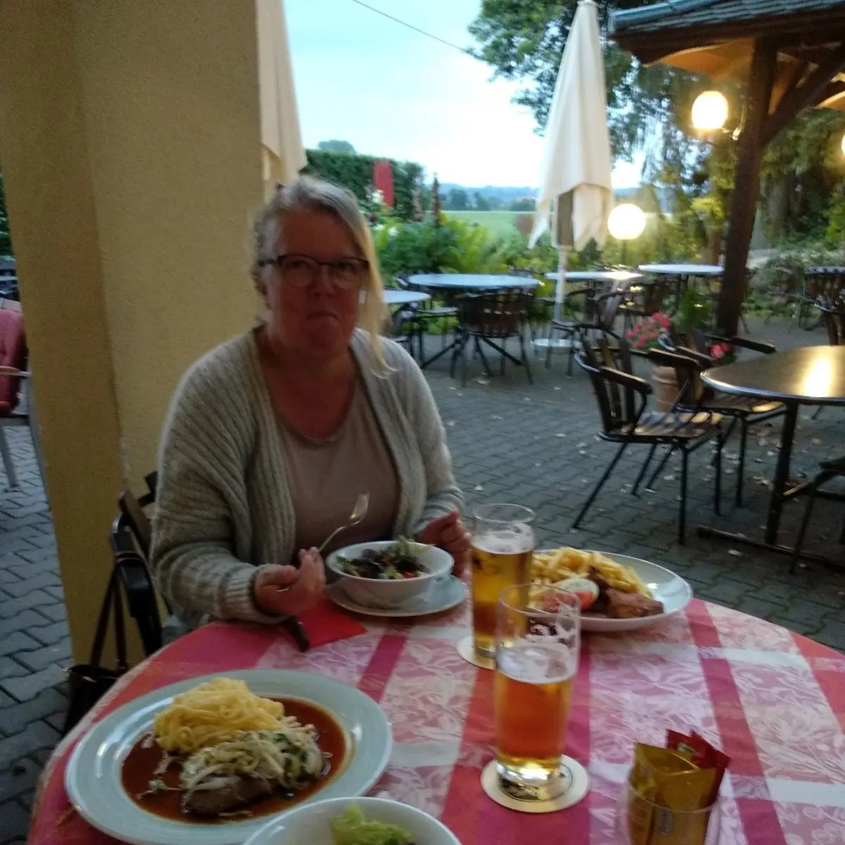 Essen und Trinken photo 2