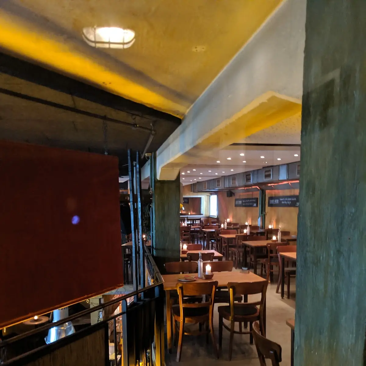 Atmosphäre, Patio