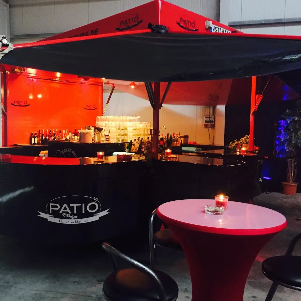 Atmosphäre, Patio