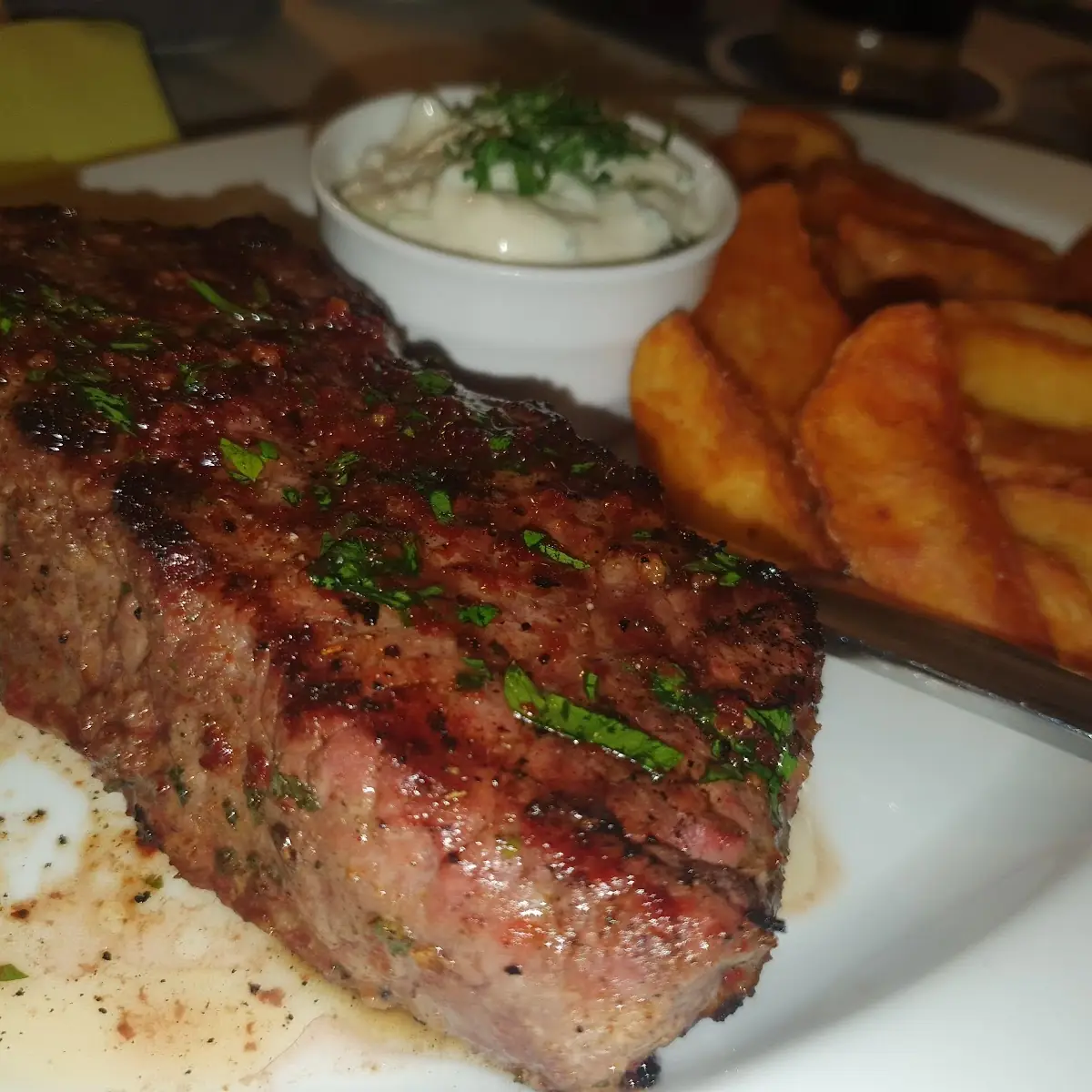 Essen und Trinken, Restaurant Gemeinschaftshaus "G-Haus"