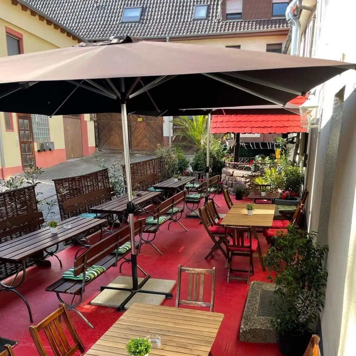 Atmosphäre, Griechisches Restaurant Zum Löwen UND (Abholservice)