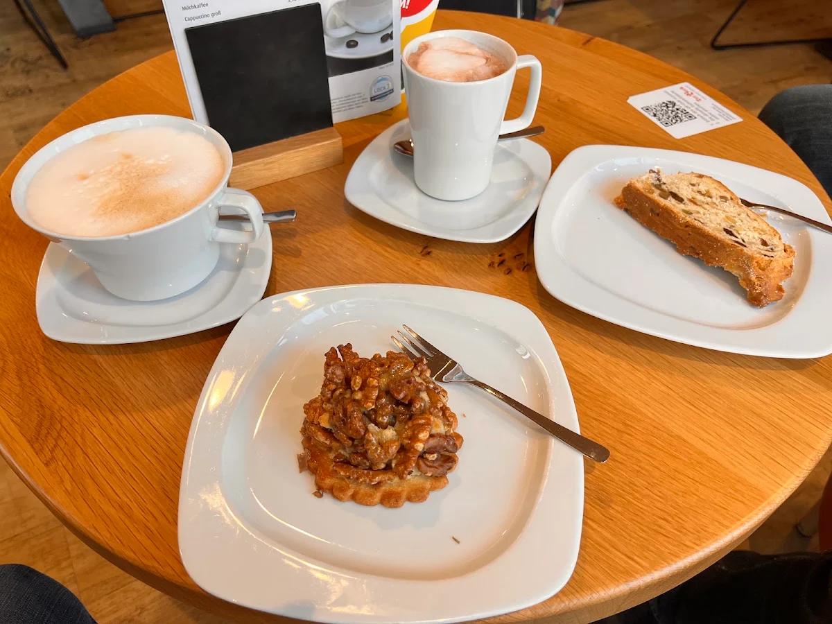 Essen und Trinken photo 3