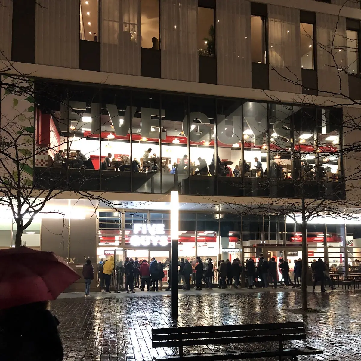 Atmosphäre, Five Guys
