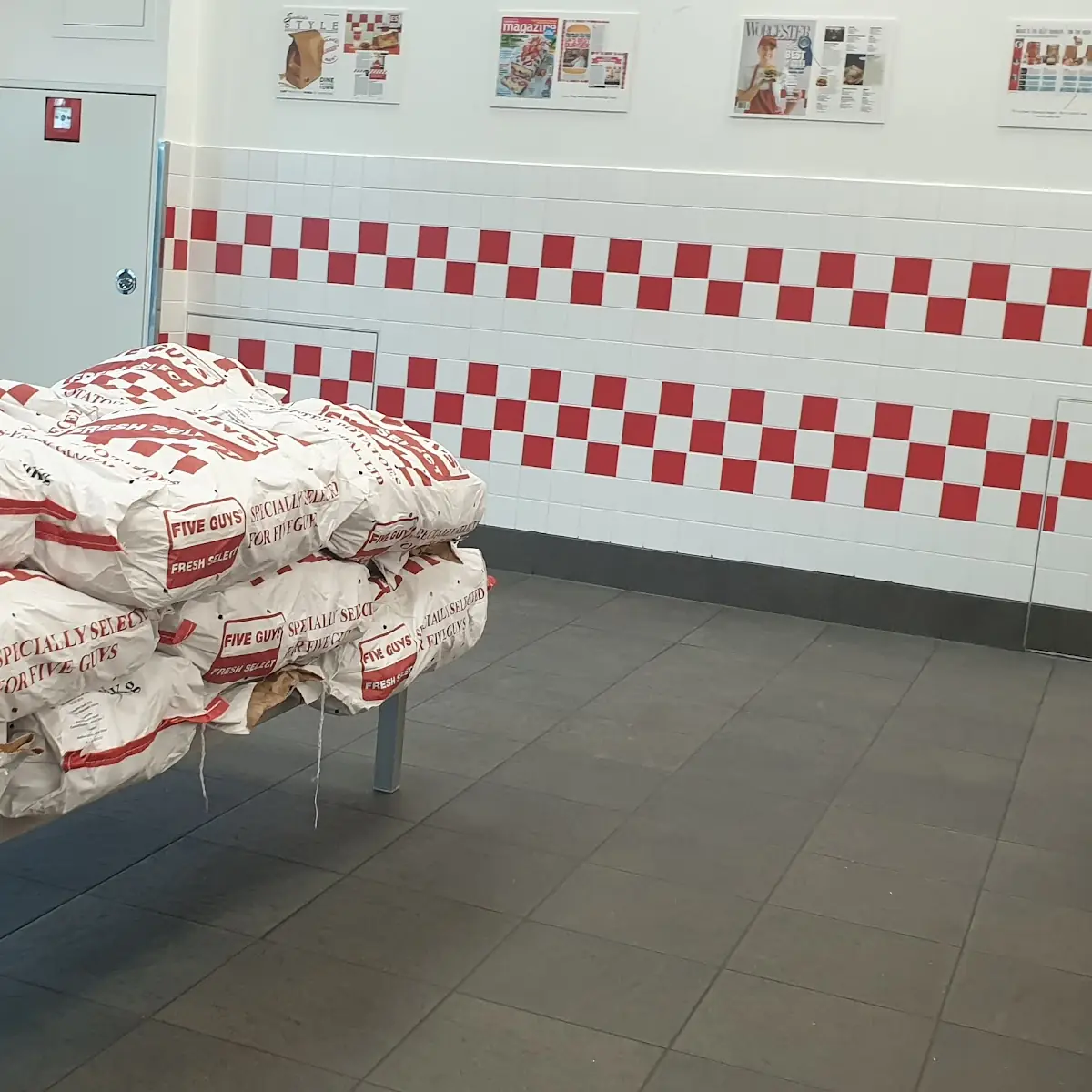 Atmosphäre, Five Guys